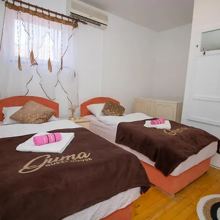 Guma Guest house