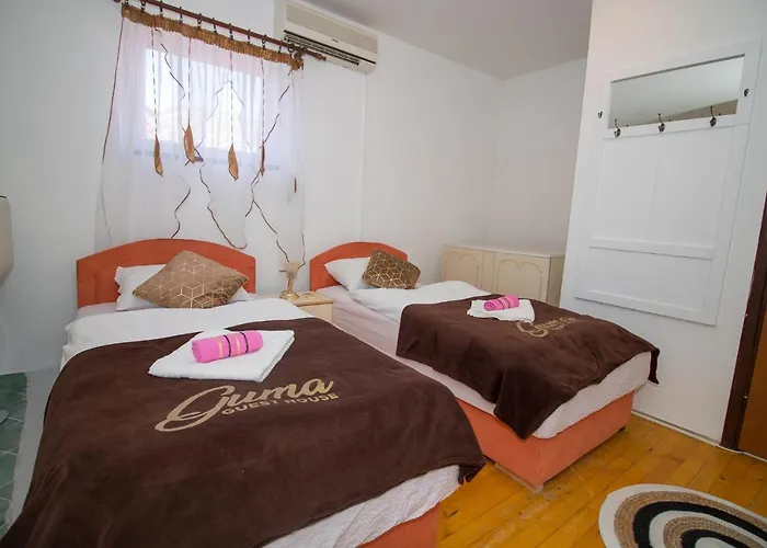 Guma בית הארחה